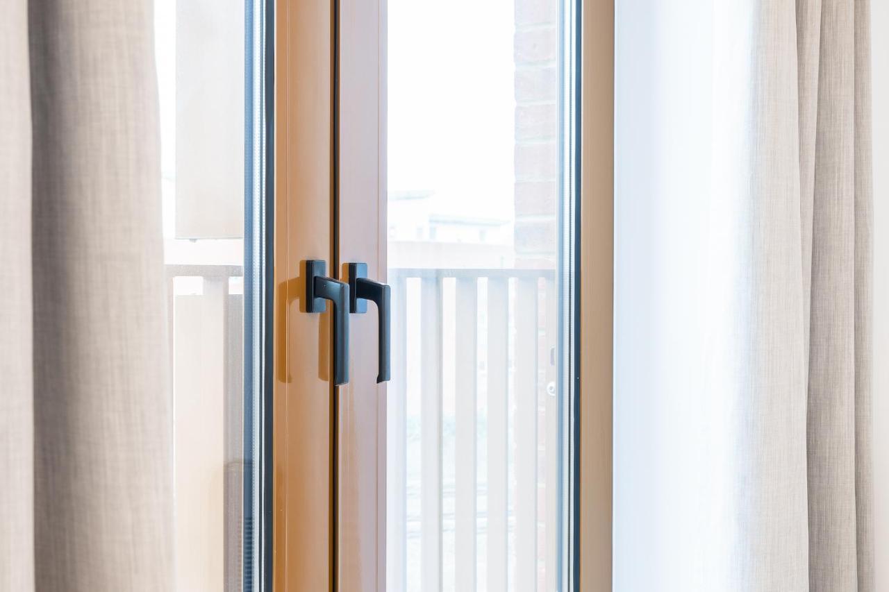 St Albans 2 Bed Luxury City Apartment, 5 Mins Walk To Train & Allocated Parking Luaran gambar
